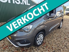 Opel Combo - 1.5D L1H1 Innovation AUTOMAAT , navi , camera , 1e Eig