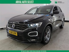 Volkswagen T-Roc - 1.5 TSI 150pk Automaat Sport Business R-Line | Panoramadak | Winter & spiegelpakket | Keyl