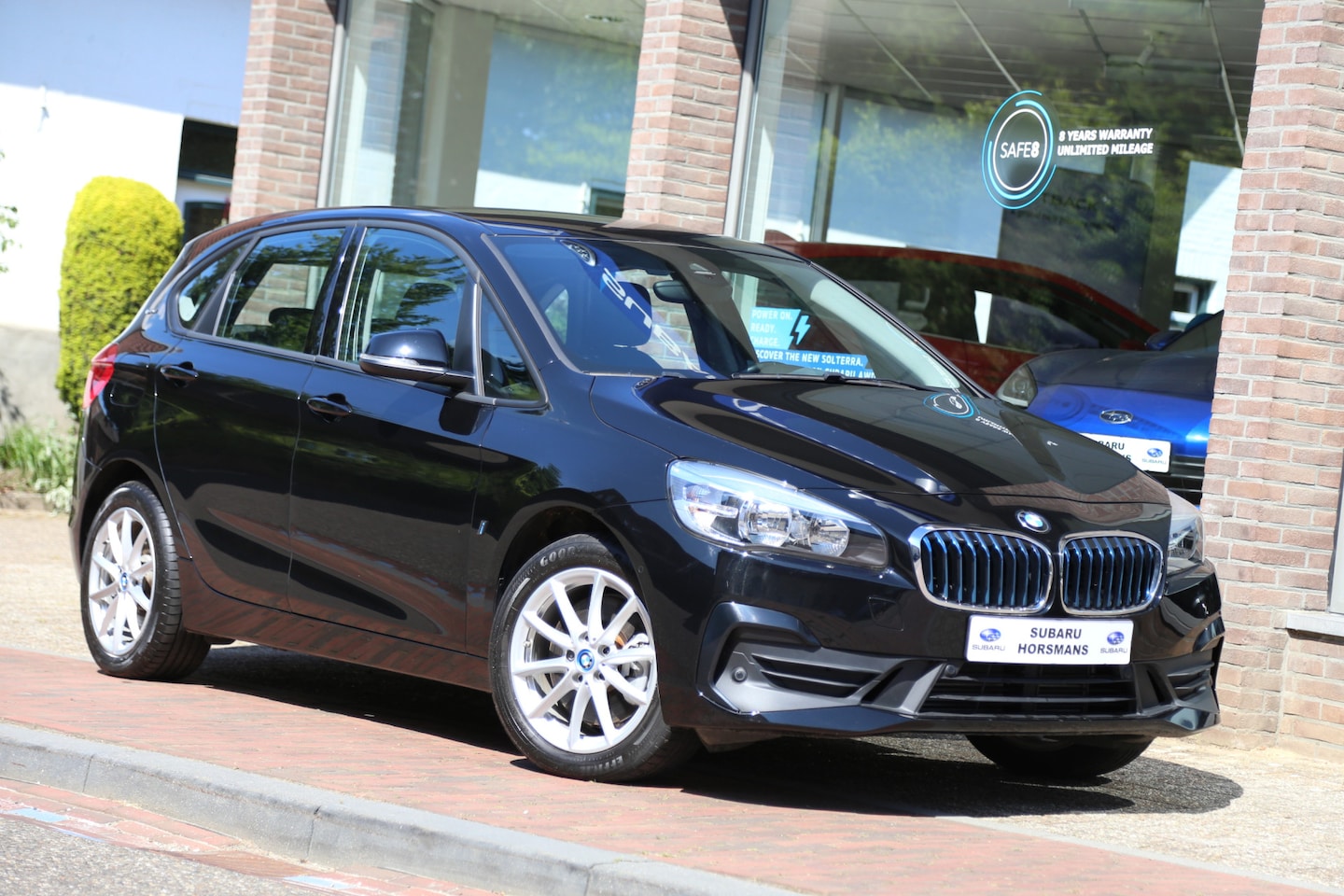 BMW 2-serie Active Tourer - 225xe iPerformance Executive Navi - AutoWereld.nl