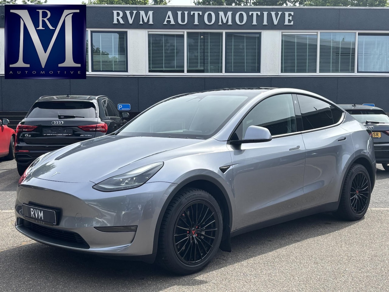 Tesla Model Y - Long Range AWD 75 kWh AUTOPILOT | TREKHAAK AFNEEMBAAR | TESLA GARANTIE T/M 4-2027 - AutoWereld.nl