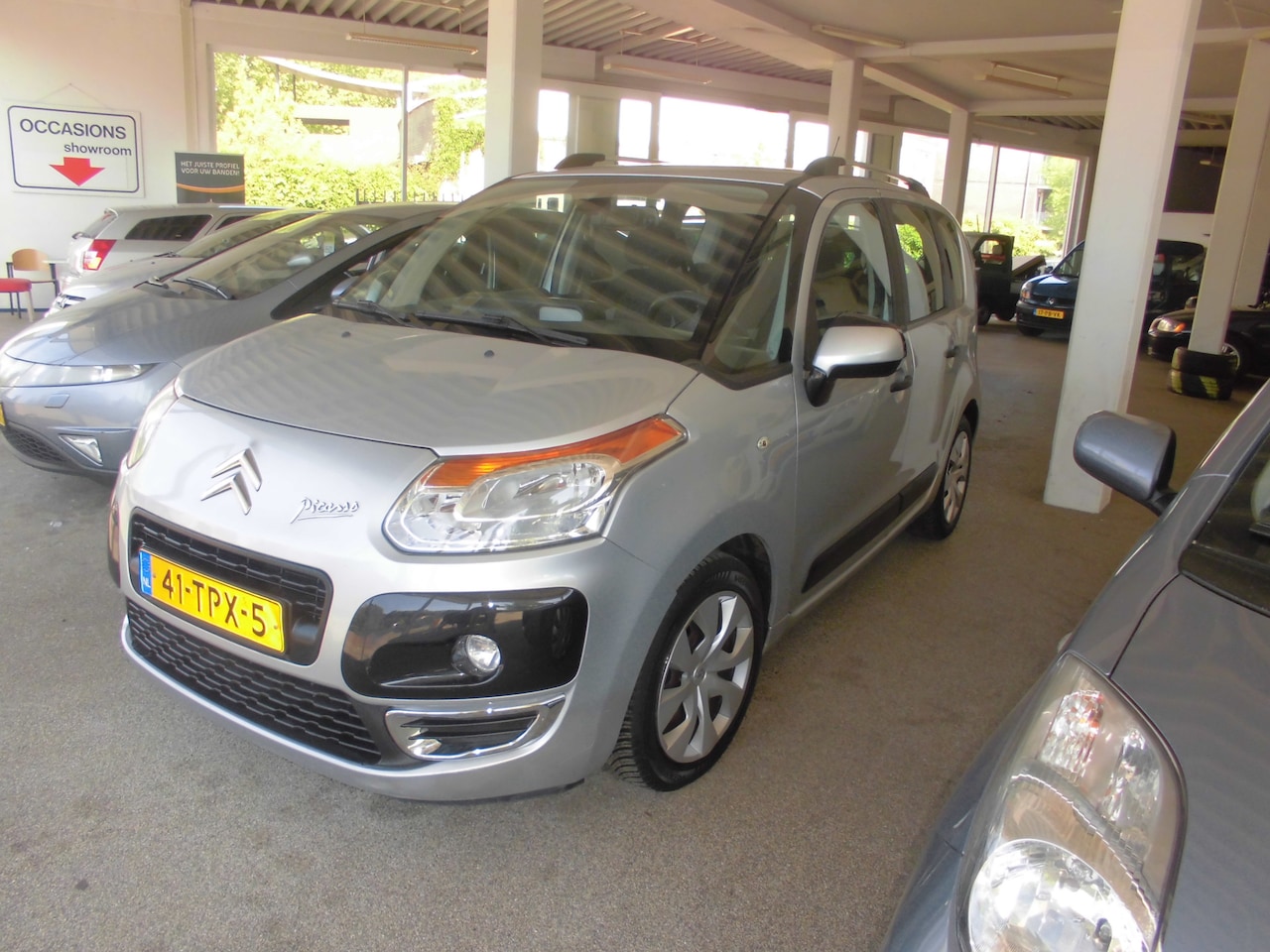 Citroën C3 Picasso - 1.6 VTi Tendance AUTOMAAT - AutoWereld.nl