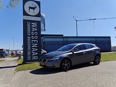 Volvo V40 - 2.0 T3 Nordic+ | Rijklaarprijs | Trekhaak |