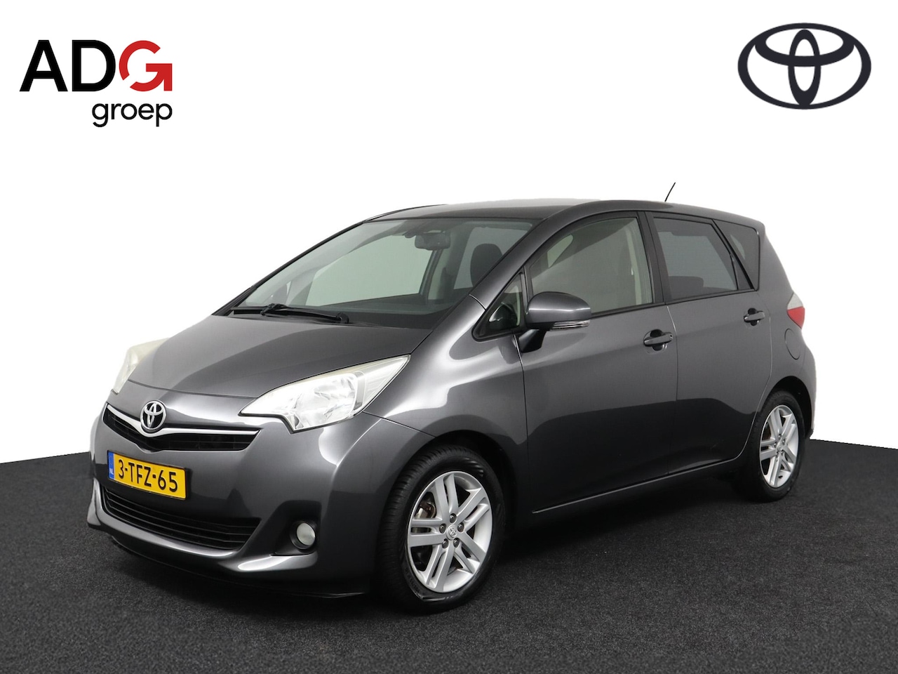 Toyota Verso S - 1.3 VVT-i Dynamic | Panoramadak | Trekhaak | Navigatie | Automaat | - AutoWereld.nl