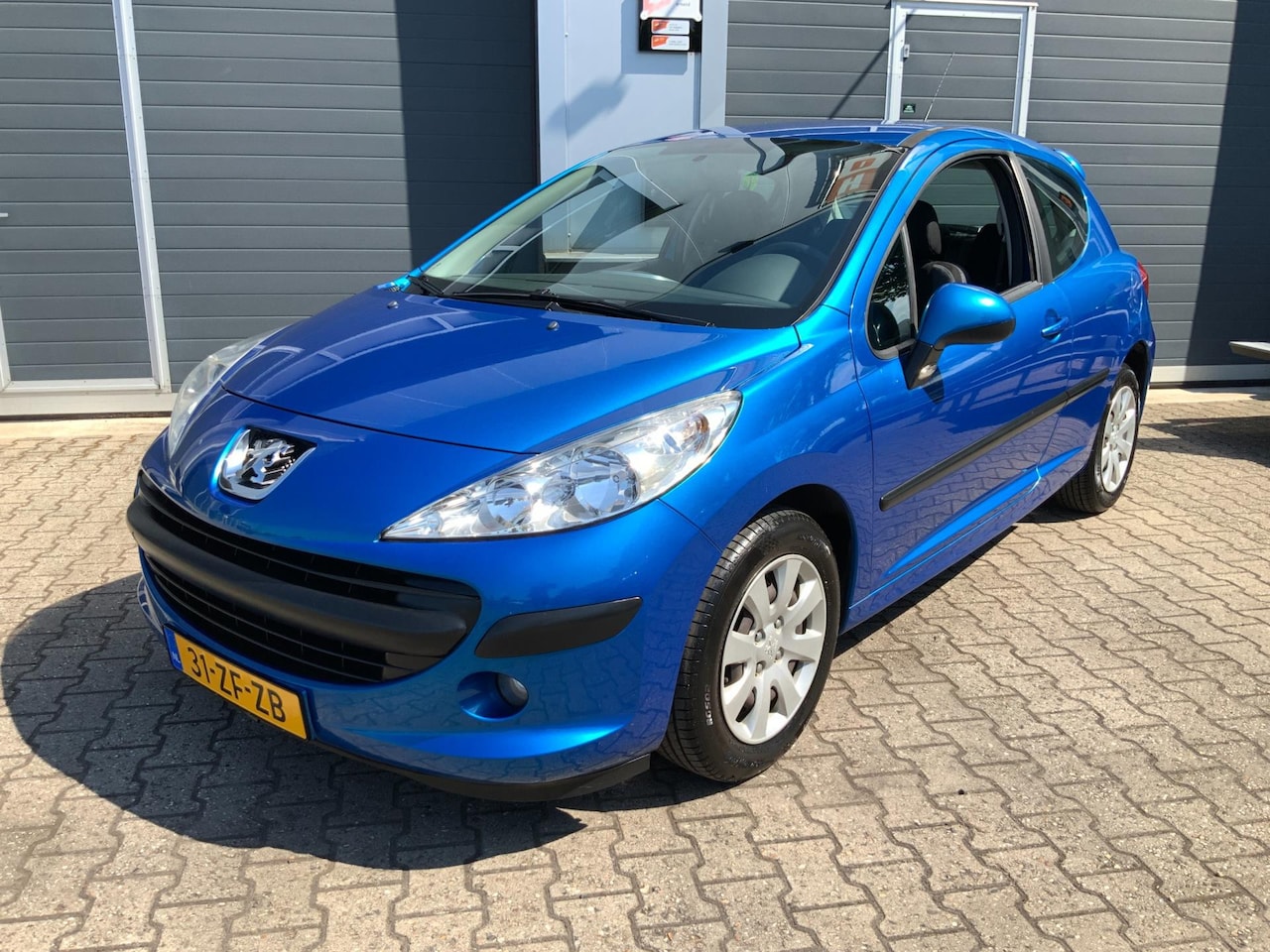 Peugeot 207 - 1.4 VTi Cool 'n Blue Airco APK 4-2026 - AutoWereld.nl