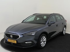 Seat Leon Sportstourer - 1.0 TSI Style | Cruise Control | CarPlay | Parkeersensoren achter | Bluetooth | DAB ontvan