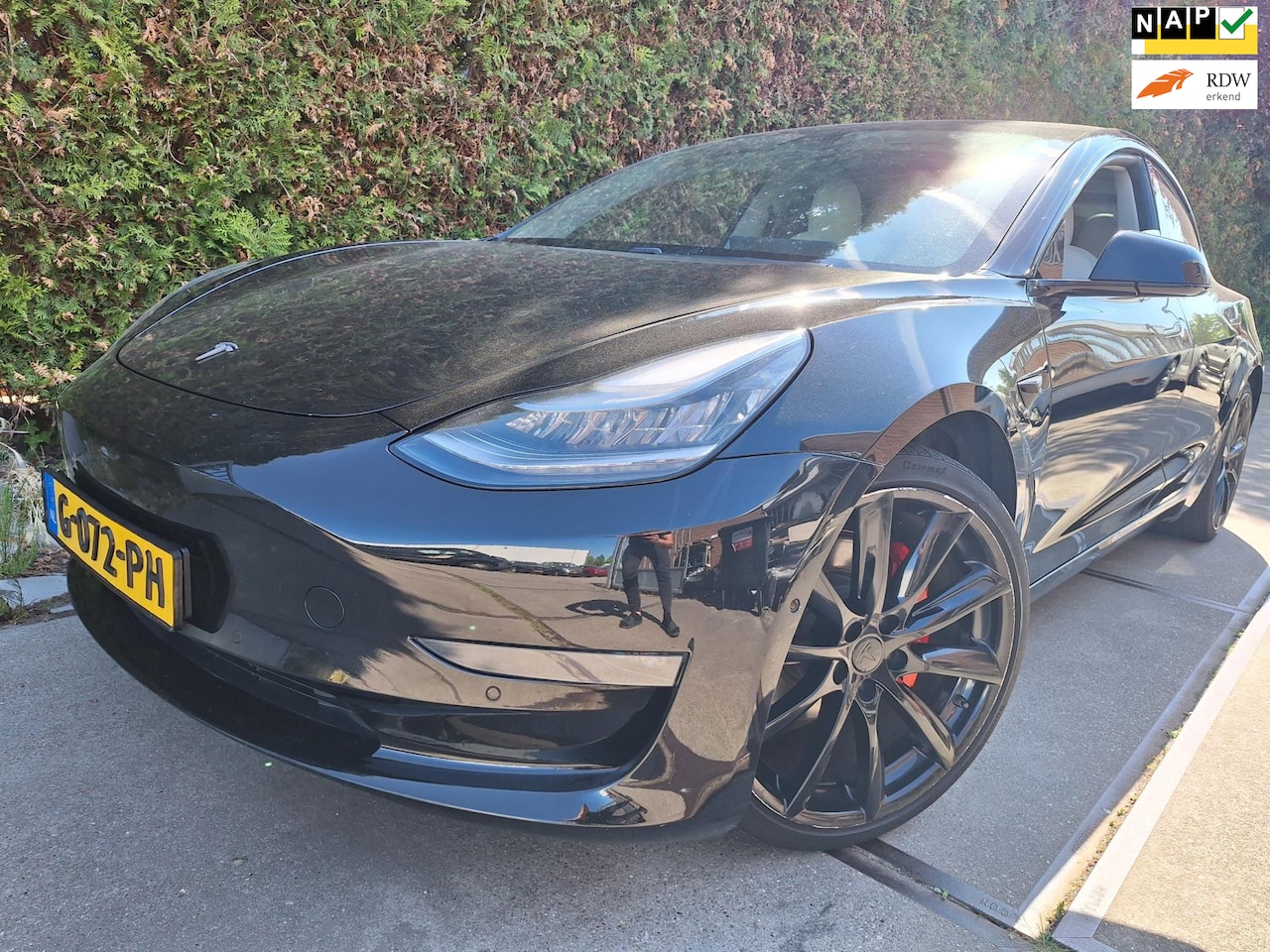 Tesla Model 3 - Long Range RWD Long Range AWD 75 kWh - AutoWereld.nl
