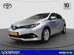 Toyota Auris - 1.8 Hybrid Energy Plus | Navigatie | Camera | Trekhaak | LM Velgen |
