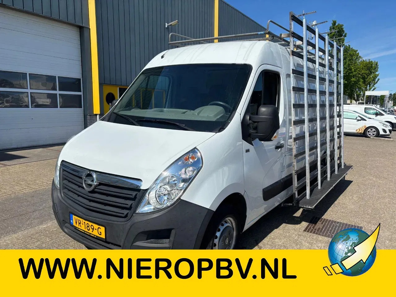 Opel Movano - 2.3CDTI L2H2 Glasresteel Airco 3 Zits Trekhaak - AutoWereld.nl