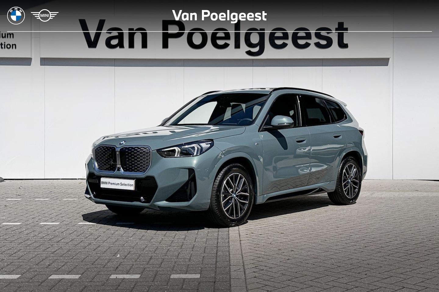 BMW iX1 - eDrive20 67 kWh eDrive20 67 kWh - AutoWereld.nl