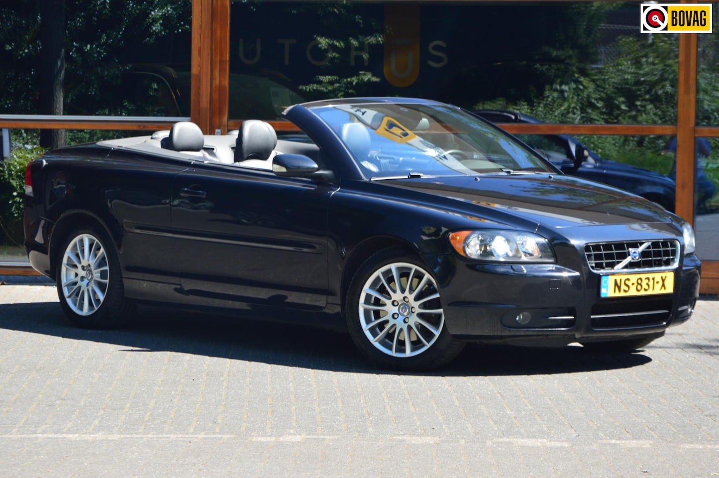Volvo C70 Convertible - 2.4i | Stoelverwarming | Parkeersensoren | Cruise Control | - AutoWereld.nl