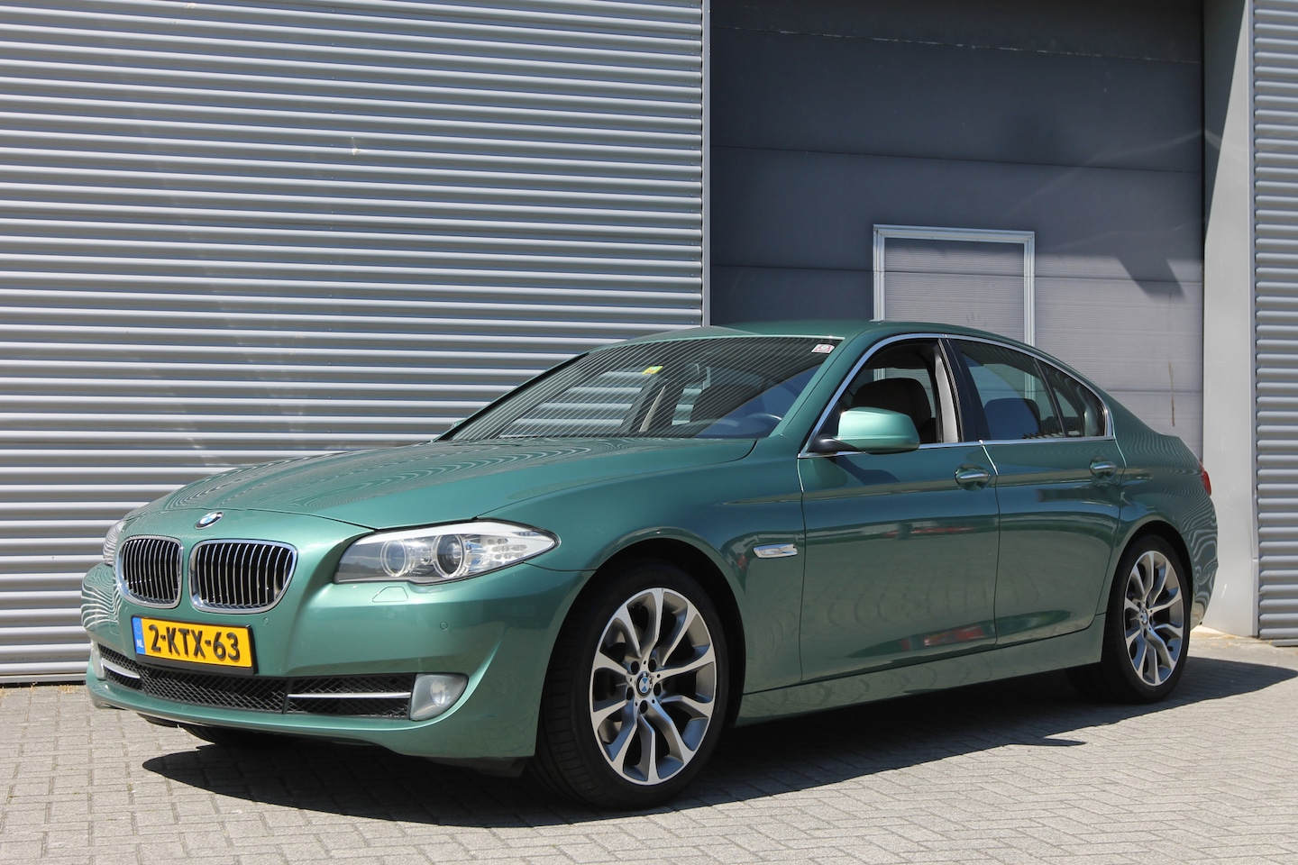 BMW 5-serie - 520i High Executive I Aut. I Navi I Leder I Comfortzetels - AutoWereld.nl