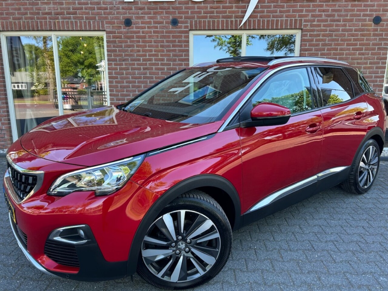 Peugeot 3008 - 1.2 PureTech BL Prem SCHUIF.KANTELDAK / PANODAK / CAMERA / TREKH - AutoWereld.nl