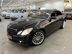 Mercedes-Benz E-klasse Coupé - 250 CGI Elegance / PANORAMADAK / AUTOMAAT / NETTE AUTO