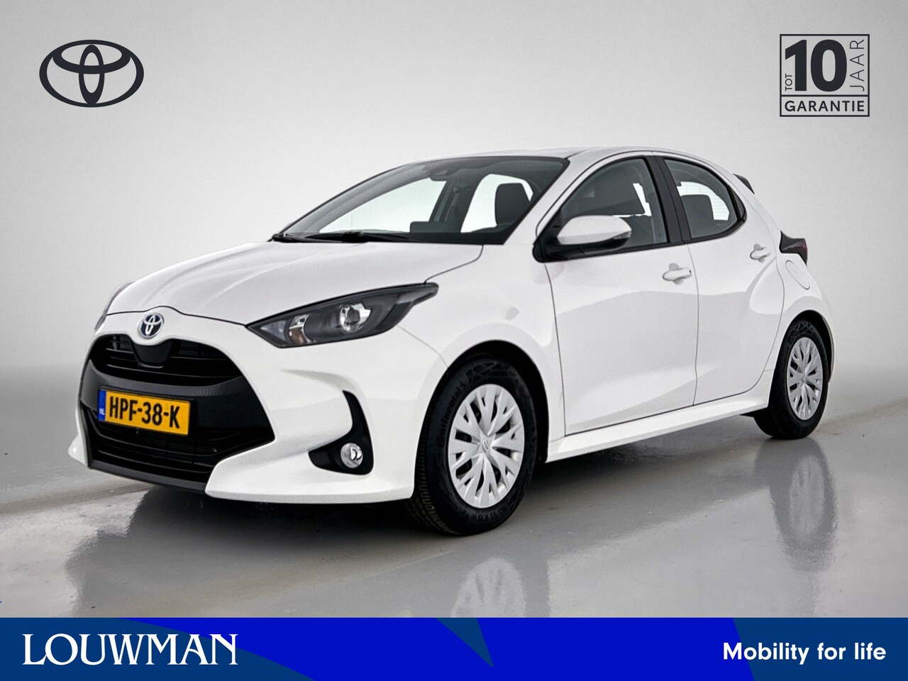 Toyota Yaris - 1.5 Hybrid Active | Apple Carplay | Achteruitrijcamera | Climate control | Mistlampen voor - AutoWereld.nl