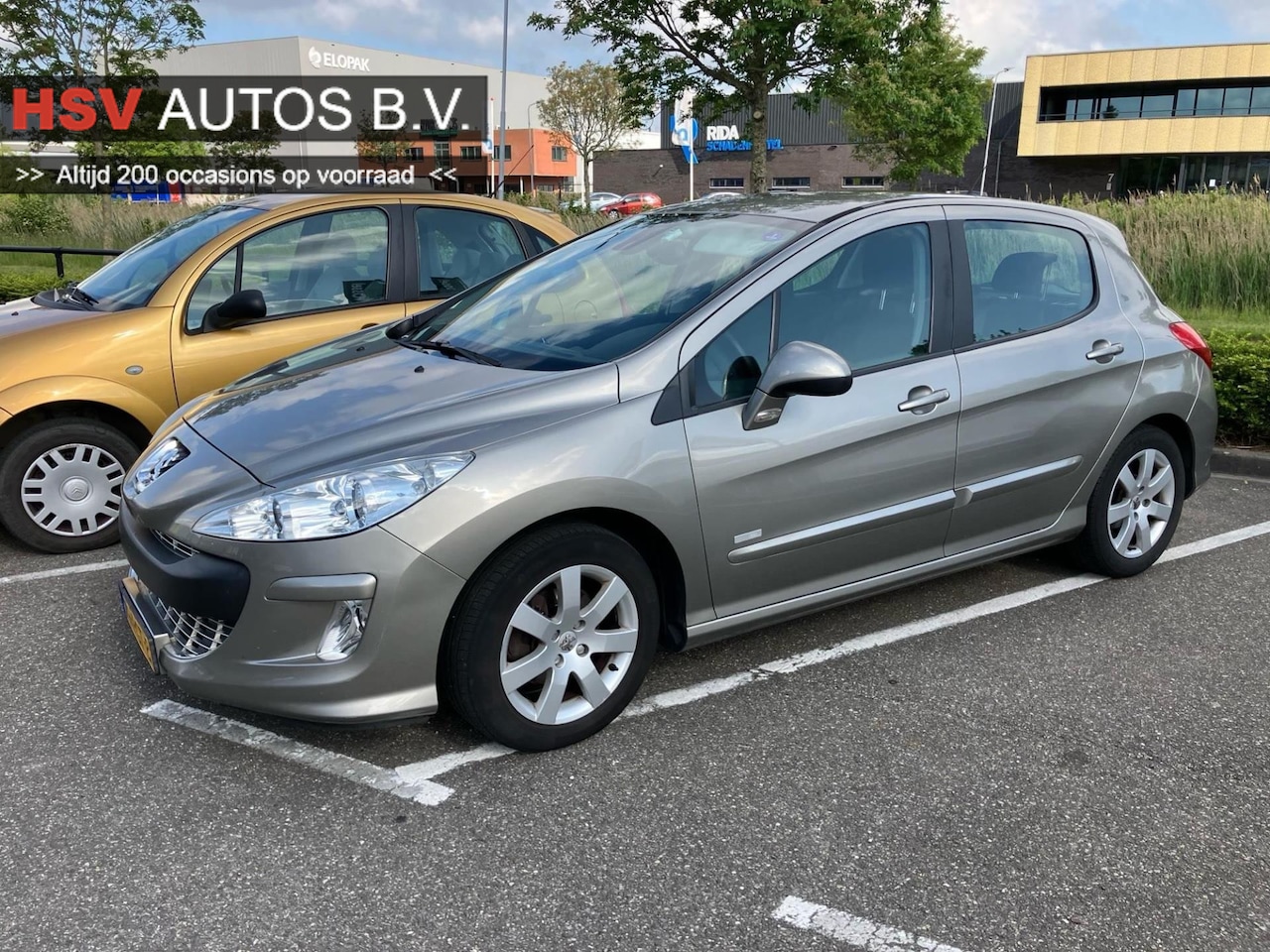 Peugeot 308 - 1.6 VTi Millesim 200 navi LM 4-deurs - AutoWereld.nl