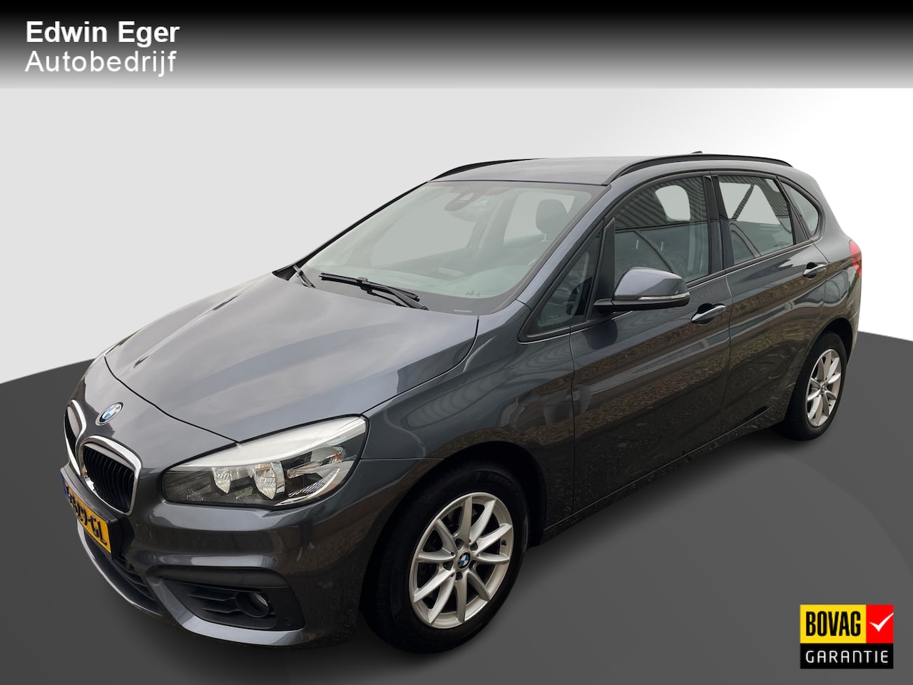 BMW 2-serie Active Tourer - 218i navigatie / stoelverwarming - AutoWereld.nl