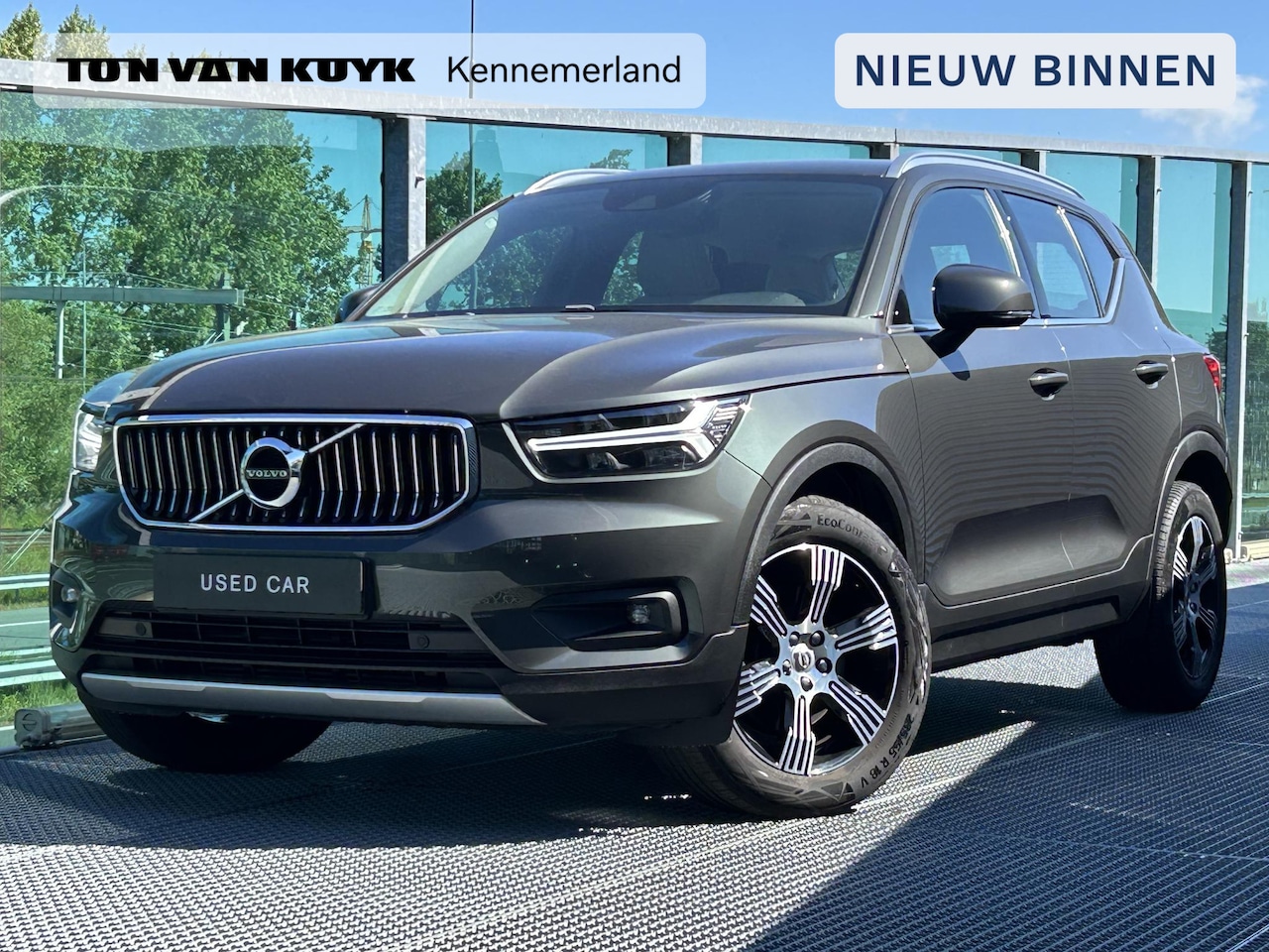 Volvo XC40 - 2.0 T4 Inscription Lederen bekleding, Verwarmde stoelen voor, cruise control, Climate cont - AutoWereld.nl