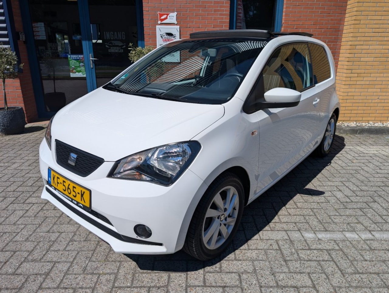 Seat Mii - 1.0 Sport Connect 1.0 Sport CONNECT, PANORAMA dak, Airco, Cruise, Navi - AutoWereld.nl