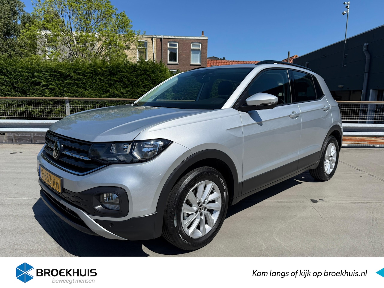 Volkswagen T-Cross - 1.0 95PK TSI Life | ACC | Apple Carplay | Airco - AutoWereld.nl