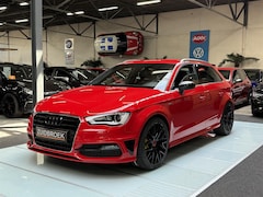 Audi A3 - 1.4 TFSI 140PK S line Xenon Navi Cruise Clima