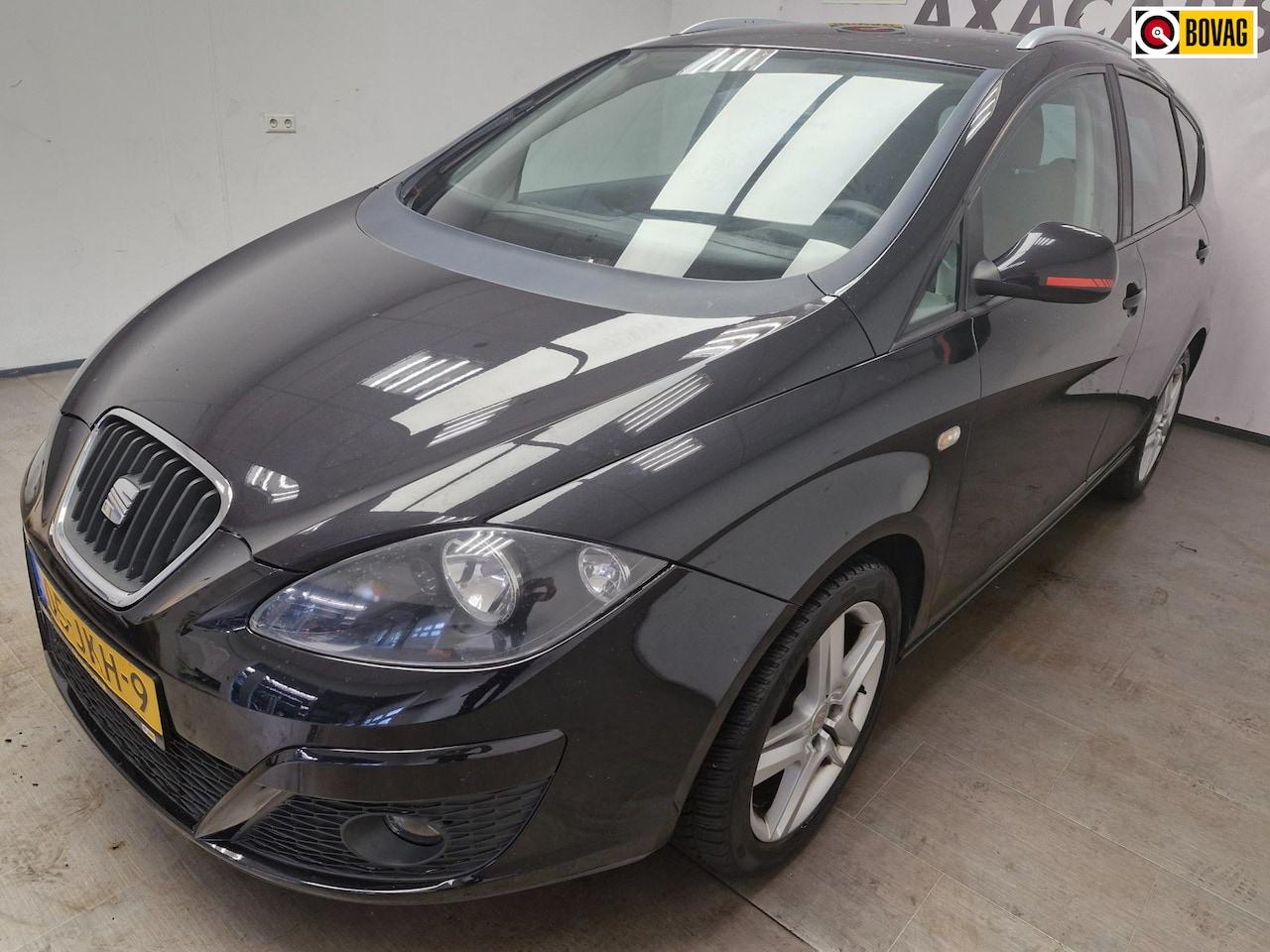 Seat Altea XL - 1.6 Style AIRCO ! NIEUWE APK ! GARANTIE ! - AutoWereld.nl