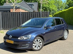 Volkswagen Golf - 1.0 TSI Comfortline AUT LEER CAMERA