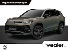 Volkswagen Tayron - R-Line-Edition 1.5 eHybrid 150 kW / 204 pk 6 versn DSG | Black Style | Trekhaak wegklapbaa