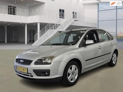 Ford Focus - 1.6-16V Trend NAVI CRUISE TREKHAAK 2 X SLEUTELS