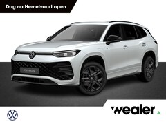 Volkswagen Tayron - R-Line-Edition 1.5 eHybrid 150 kW / 204 pk 6 versn DSG | Black Style | Trekhaak wegklapbaa