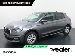 Skoda Fabia - Selection 1.0 TSI 95 PK | 15" Lichtmetalen velgen | Apple Carplay/Android Auto | Parkeerse