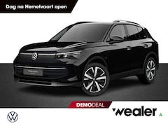 Volkswagen Tiguan - 1.5 eHybrid 150kW/204pk Life Edition DSG | Trekhaak met wegklapbare kogel | Stoel- & stuur