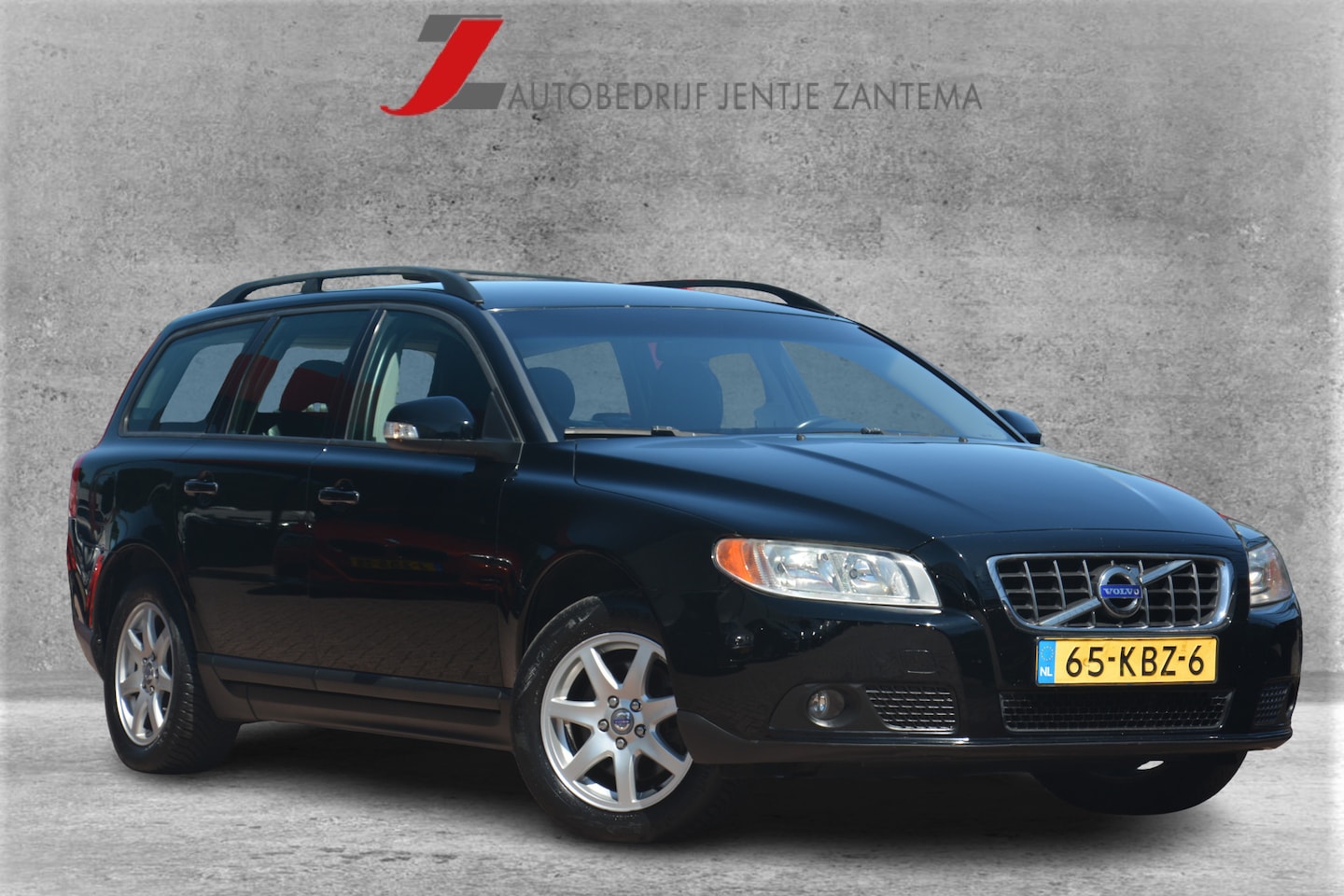 Volvo V70 - 2.0 Limited Edition Nederlandse auto 246124 NAP laatste beurt bij 241000km onderhoudshisto - AutoWereld.nl