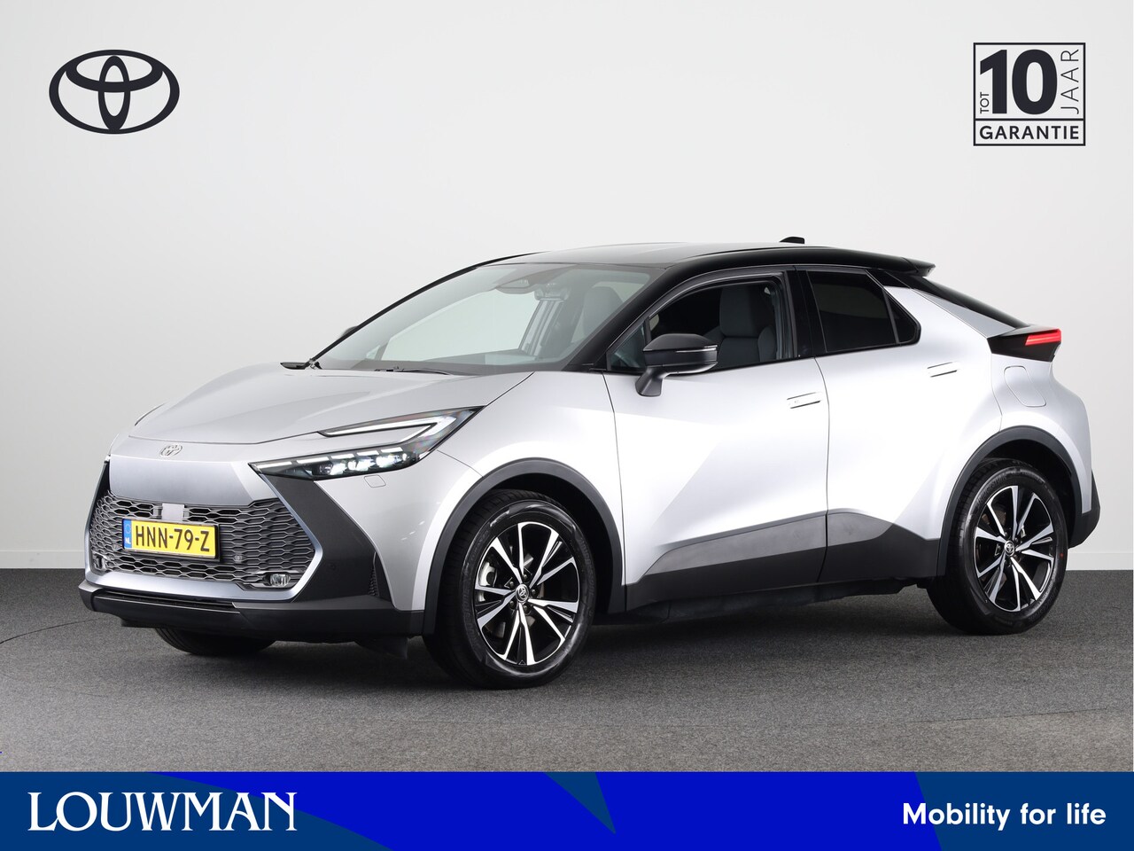 Toyota C-HR - 2.0 Plug-in Hybrid 220 First Edition Stuur / Stoelverwarming | Blind Spot Monitor | Apple - AutoWereld.nl