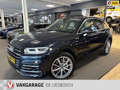 Audi Q5 - 55 TFSI e quattro Competition Pro Line / Leder /panorama-dak / trekhaak / luchtvering