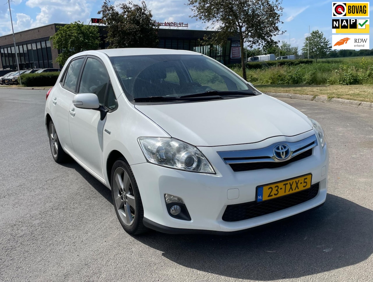 Toyota Auris - 1.8 Full Hybrid Executive 1.8 Full Hybrid Executive, Aut, Cam, Navi, Cruise, Keyless, 2e eig afk, Geen import, Nap! - AutoWereld.nl