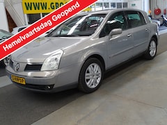 Renault Vel Satis - 2.0 16V Exception Automaat Airco, Cruise Control, Navigatie, Trekhaak, NAP
