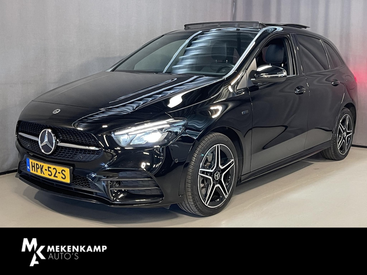 Mercedes-Benz B-klasse - 250 e AMG Line Nightpakket 18''/Panoramadak/Sfeerverlichting/DAB/PDC v+a/Stoelverwarming/C - AutoWereld.nl