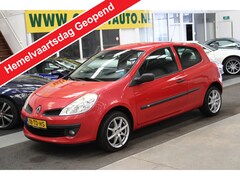 Renault Clio - 1.2-16V Authentique NAP, Isofix, Stuurbekrachtiging