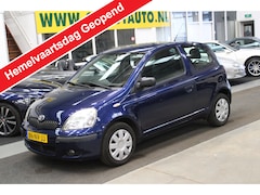 Toyota Yaris - 1.3 VVT-i Luna OPKNAPPER NAP, . Airco, Stuurbekrachtiging