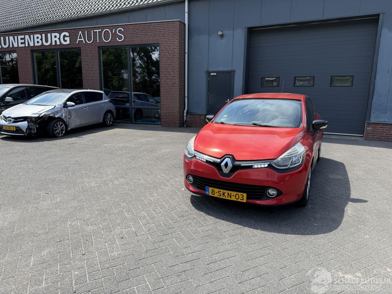 Renault Clio - 0.9 TCe Expression NAVIGATIE Hatchback 5-dr. - AutoWereld.nl