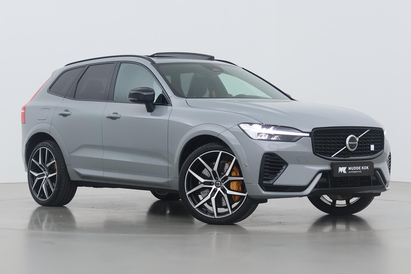 Volvo XC60 - T8 AWD Polestar Engineered | Bowers&Wilkins | Head-Up | ACC | 22 Inch | 360° Camera | Pano - AutoWereld.nl
