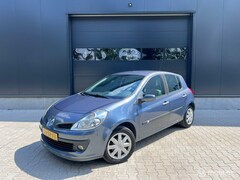 Renault Clio - 1.4-16V Dynamique Luxe APK NW Airco Cruise NAP