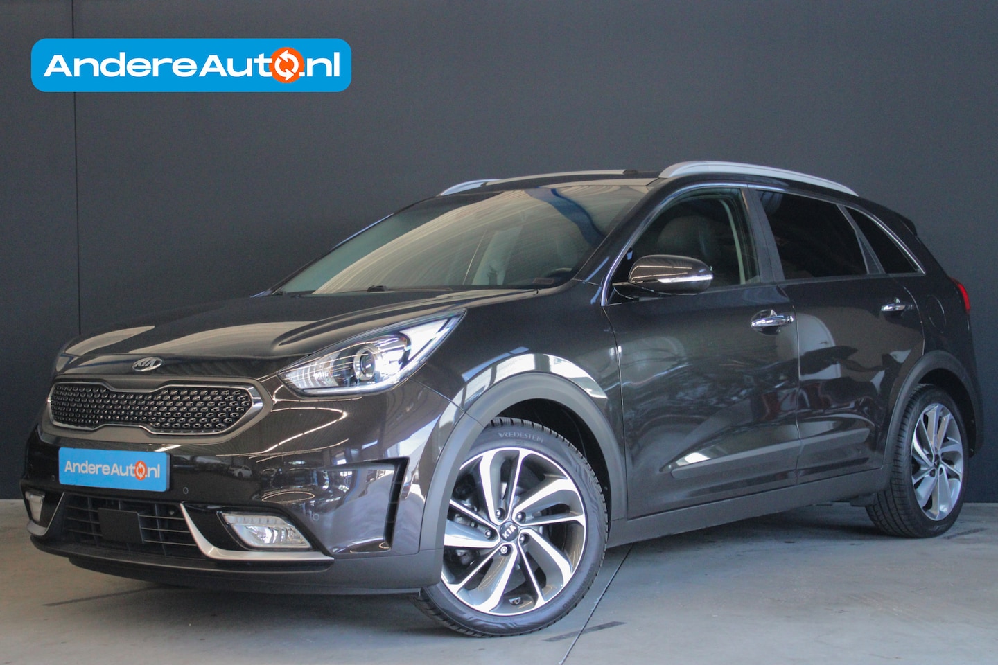 Kia Niro - 1.6 GDi Hybrid ExecutiveLine |dealer onderhouden|leder|elek. stoel|ACC| - AutoWereld.nl