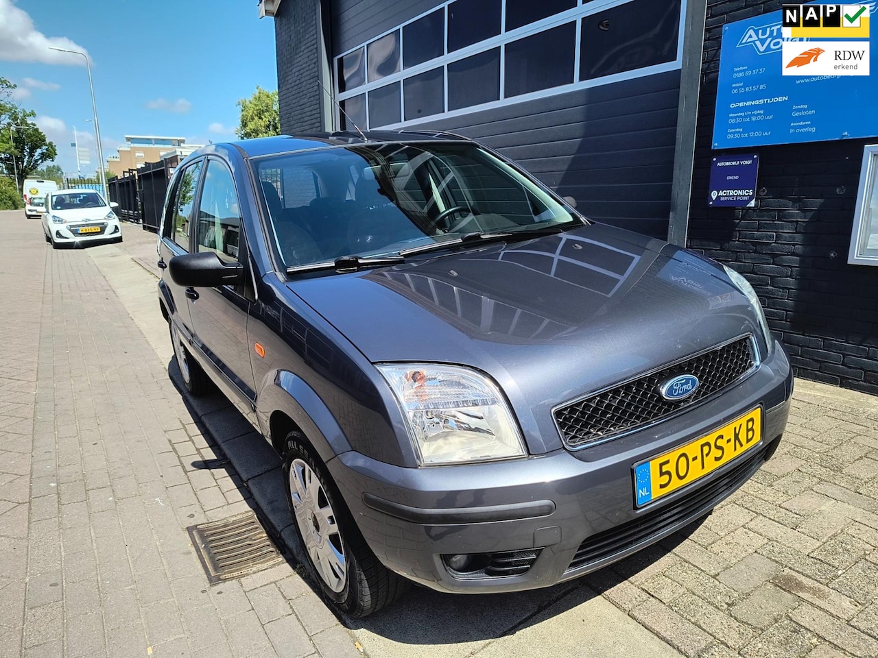 Ford Fusion - 1.4-16V Ghia 1.4-16V Ghia, nette en luxe uitvoering. Nieuwe APK en beurt - AutoWereld.nl