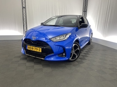 Toyota Yaris - 1.5 Hybrid 130 Pk Launch Edition Automaat | Bomvol Opties | Pan. Dak | Head-Up | Apple Car