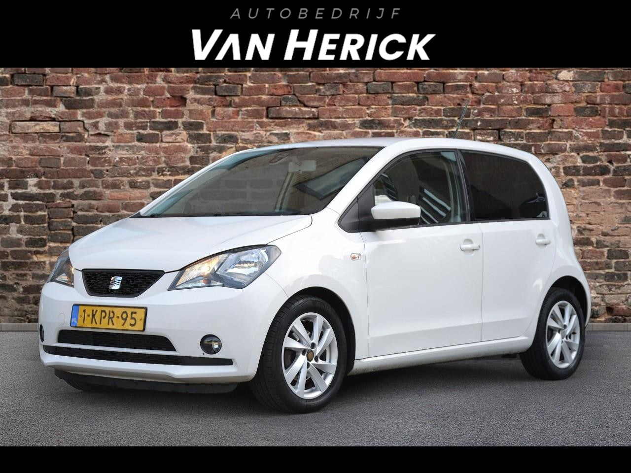 Seat Mii - 1.0 Style Sport 5-Deurs | Airco | LM Velgen - AutoWereld.nl