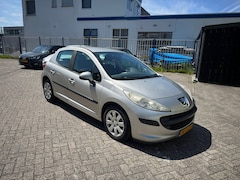 Peugeot 207 - 1.4 VTi Cool 'n Blue