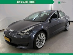 Tesla Model 3 - Long Range AWD 75 kWh 351pk | Trekhaak 1.000kg | 19" Velgen | SOH 91% | Autopilot | Zwart