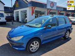 Peugeot 206 SW - 1.4 X-line BJ 2003 NIEUWE APK