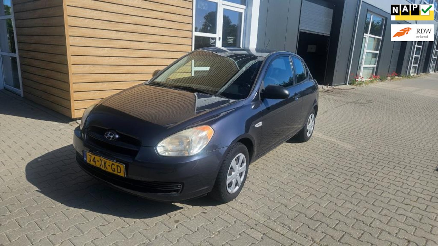 Hyundai Accent - 1.4i Active 1.4i Active - AutoWereld.nl